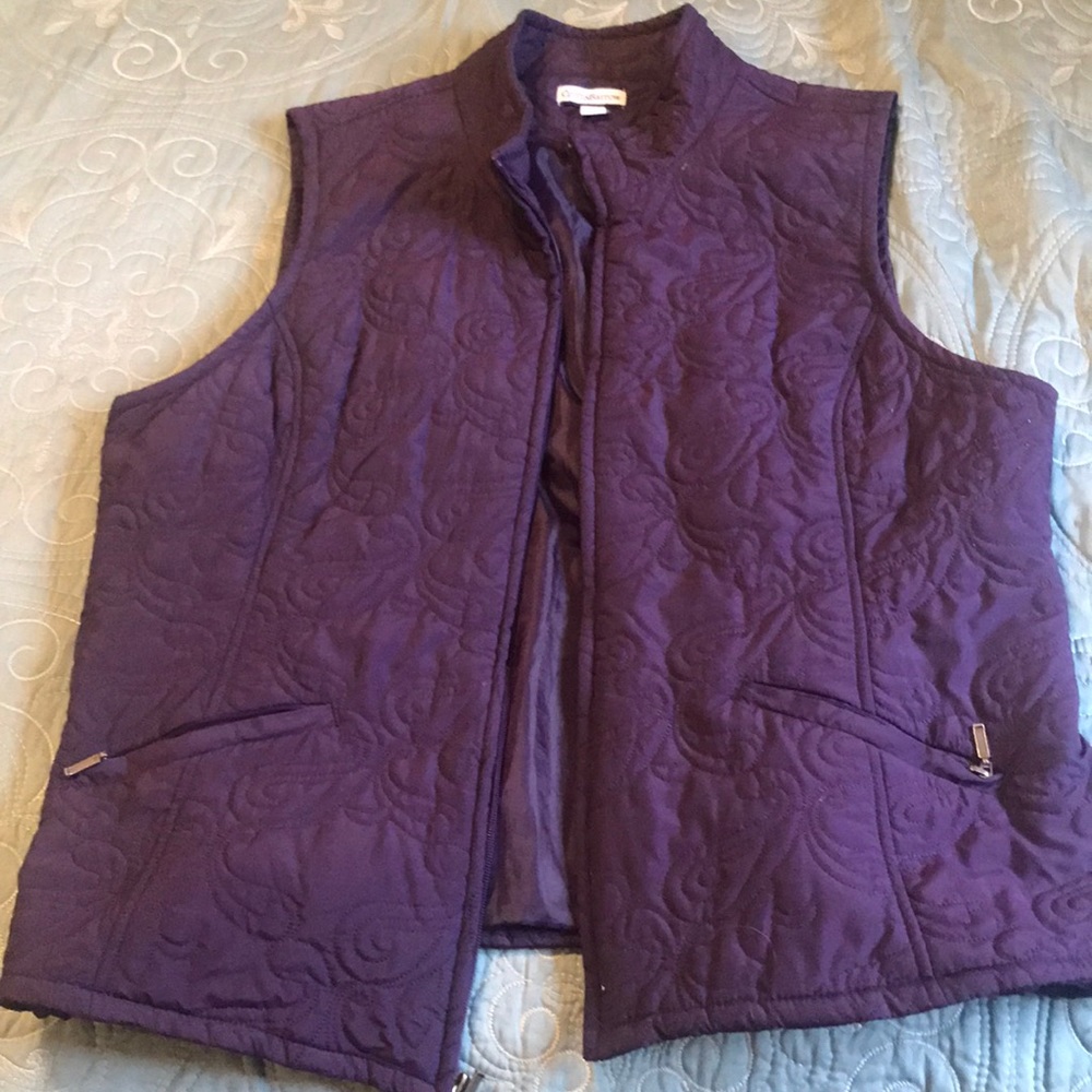 Paisley embroider vest